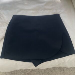 Zara Black Skort